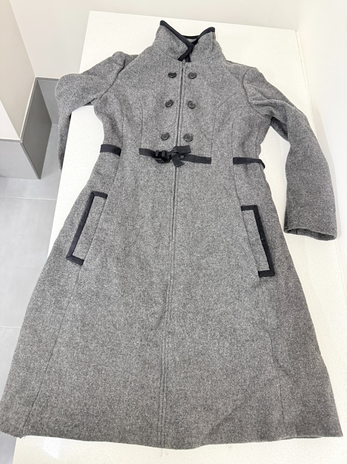 Vintage 60s ILGWU Gray Wool Fit & Flare Coat Princess Silhouette Union Made Med