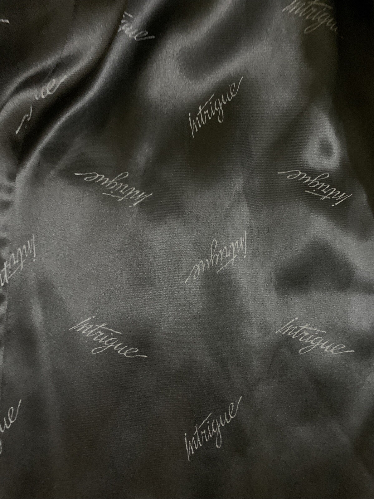 VTG Intrigue A Luxury Fabric By Glenoit Size 12 Black Faux Fur Mink Coat