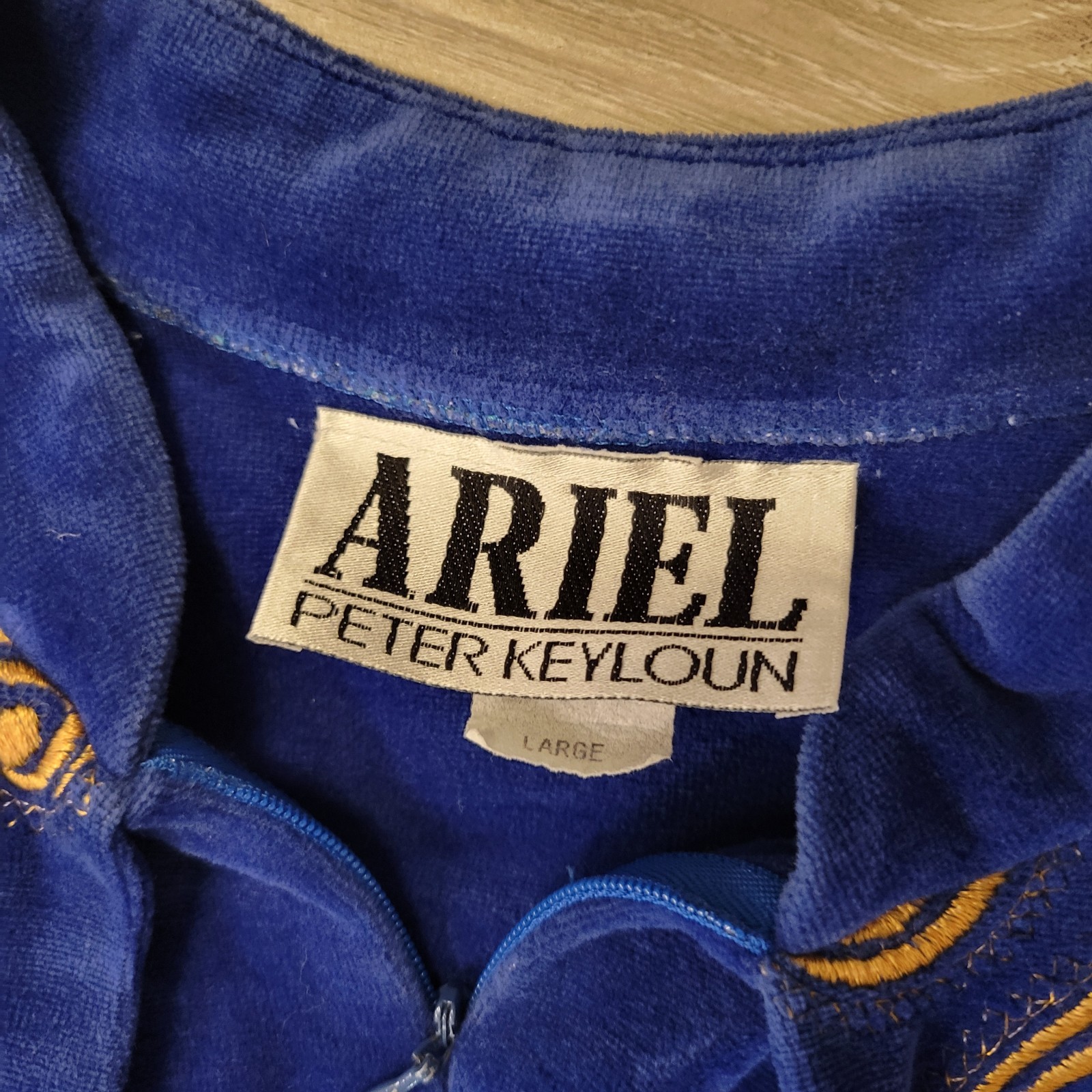 VTG Ariel Keyloun Blue Gold Embroider Robe Zip Front House Coat PJ Wear Sz Lg