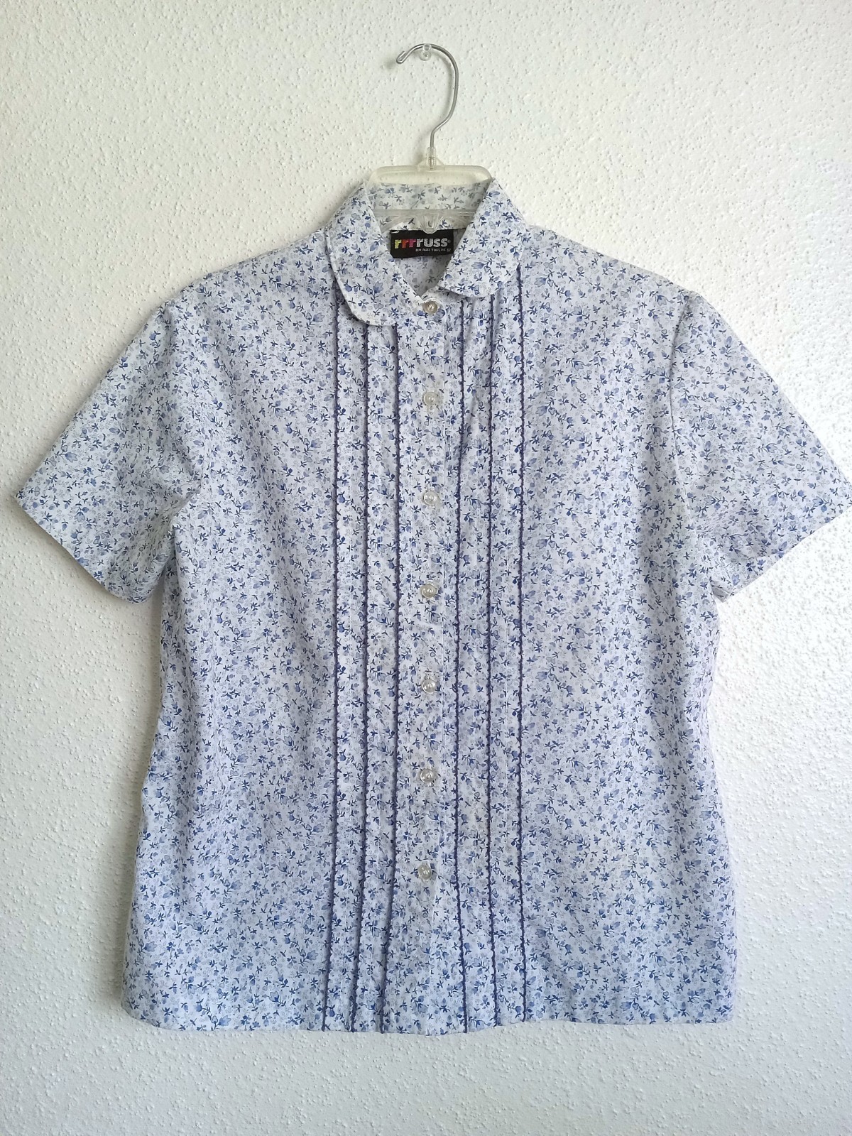 Vintage Rrrruss White Shirt Blue Floral Ditsy Pattern Vertical Pleating
