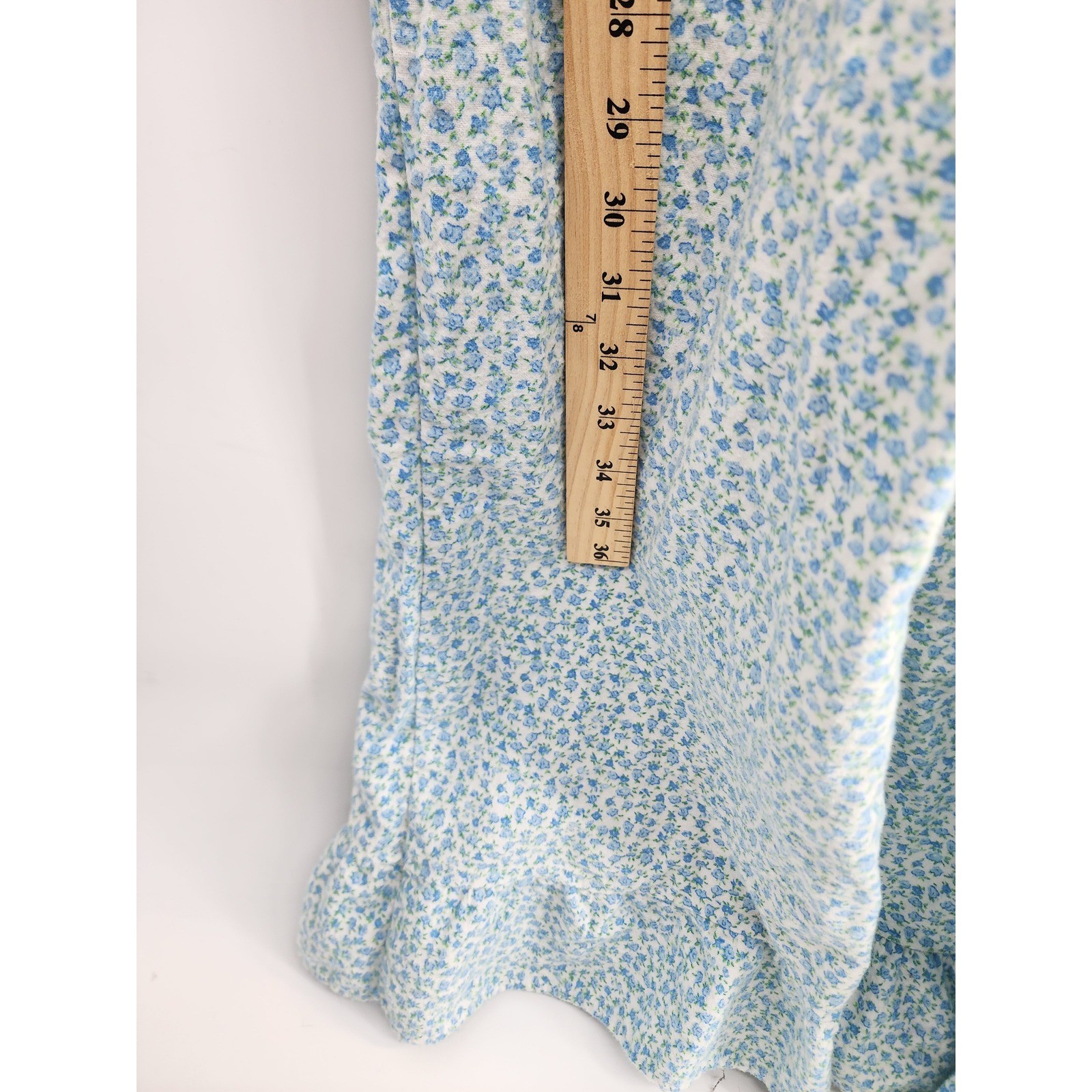 Lady Lindsay Vintage Floral Nightgown Blue Cotton Long Sleeve Ruffle Hem Medium