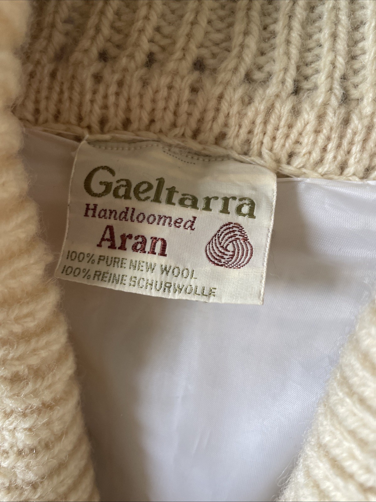 Vintage Gaeltarra Aran Sweater Cable Knit 100% Wool Made in Ireland XL Woman’s
