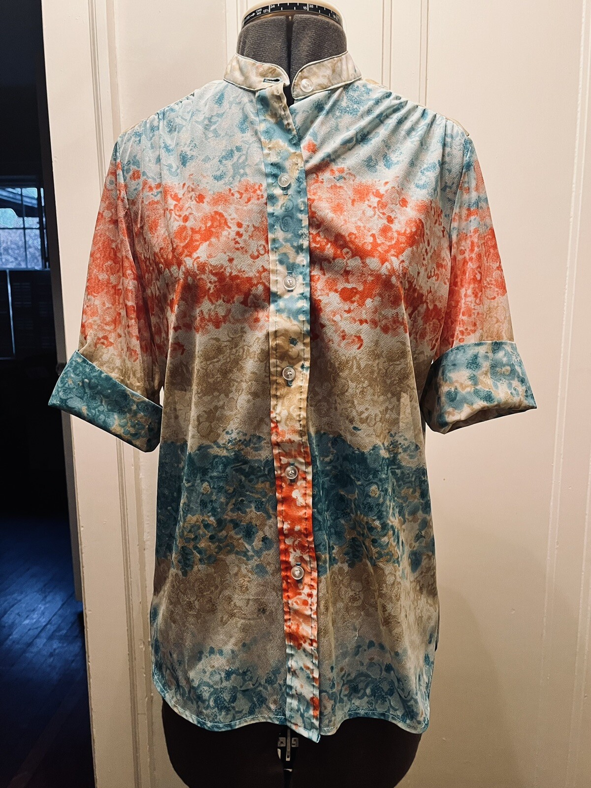 70s TERRY CHICAGO Multicolored PRINT COLLARLESS BUTTON NECK Blouse SHIRT SZ M