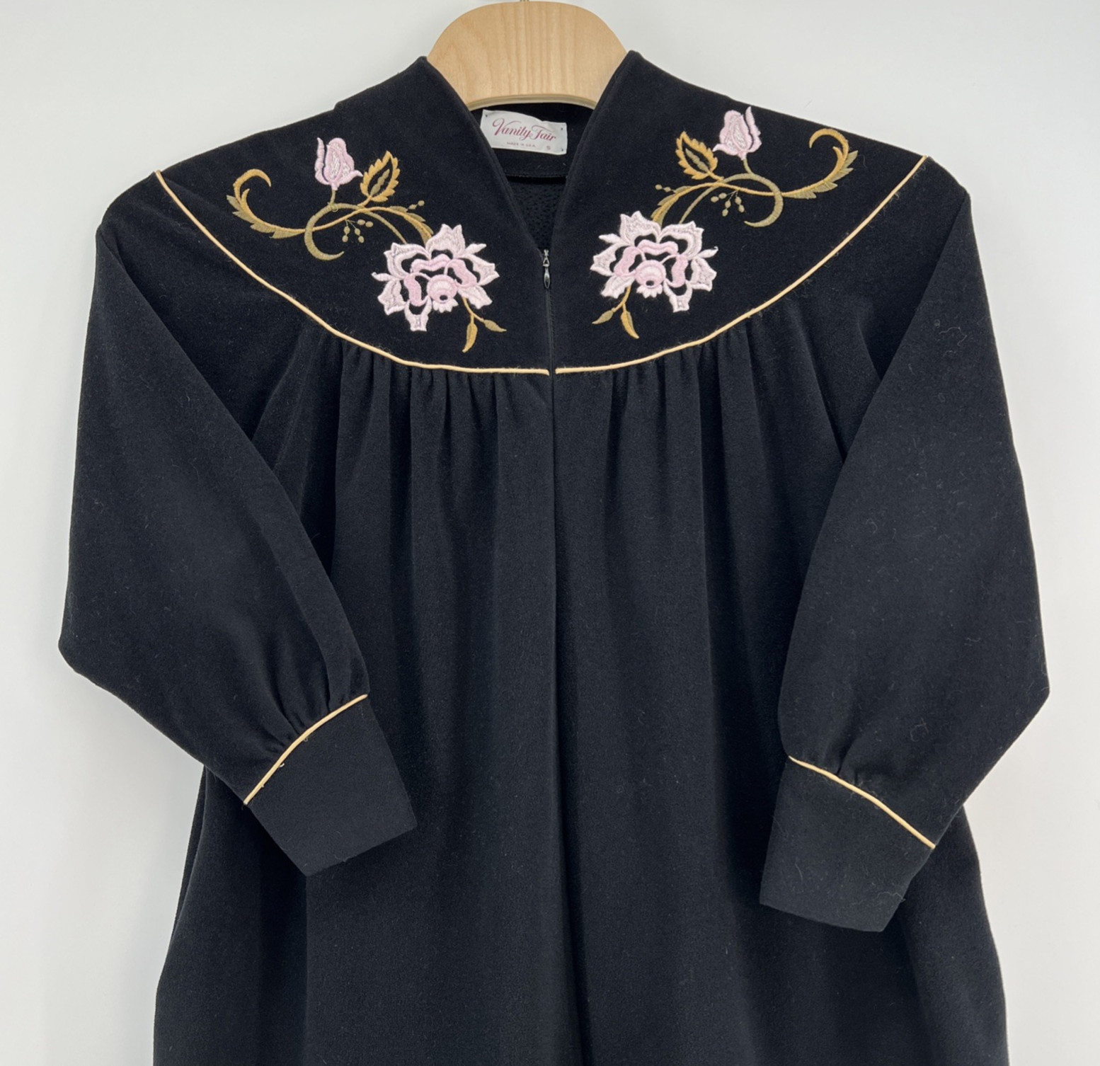 Vtg Vanity Fair Black Velour Robe Size Small Zip Front Embroidered Made in USA