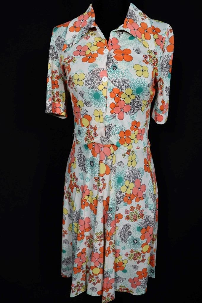 Vintage 1970’s French Silky Poly Floral Print Dress Size 4-6