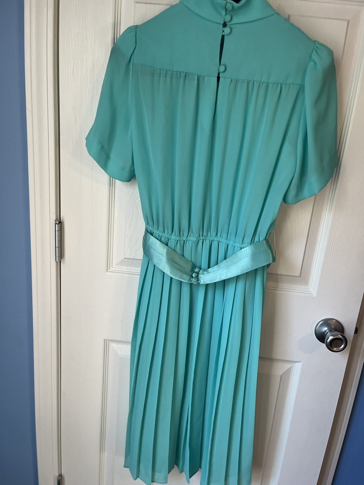 Vintage Short Sleeve Blouson Dress Accordion Pleat Shawl Collar Small/med Satin
