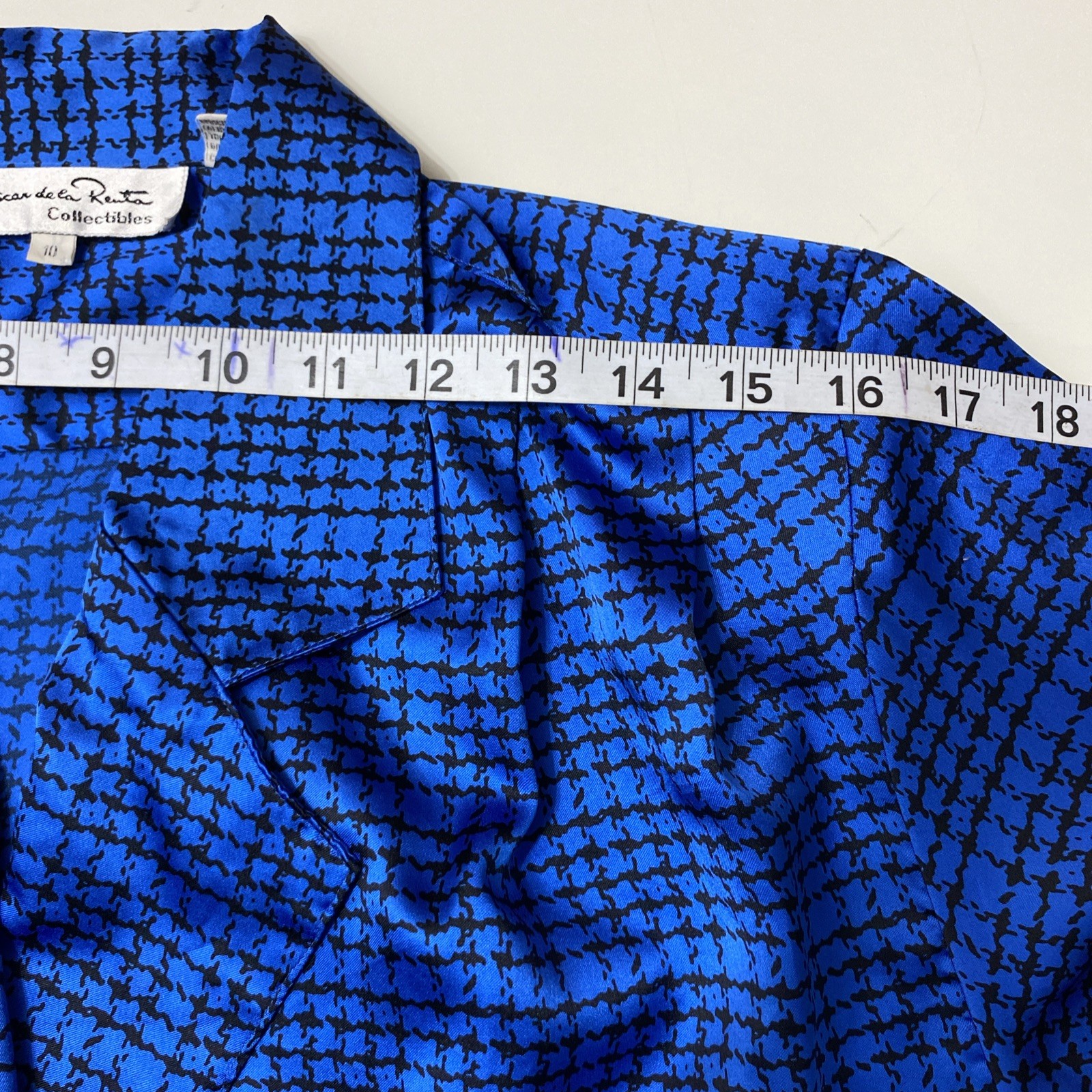 Vtg 90’s Oscar De La Renta Collectibles Collection Black & Blue Blouse Sz 10