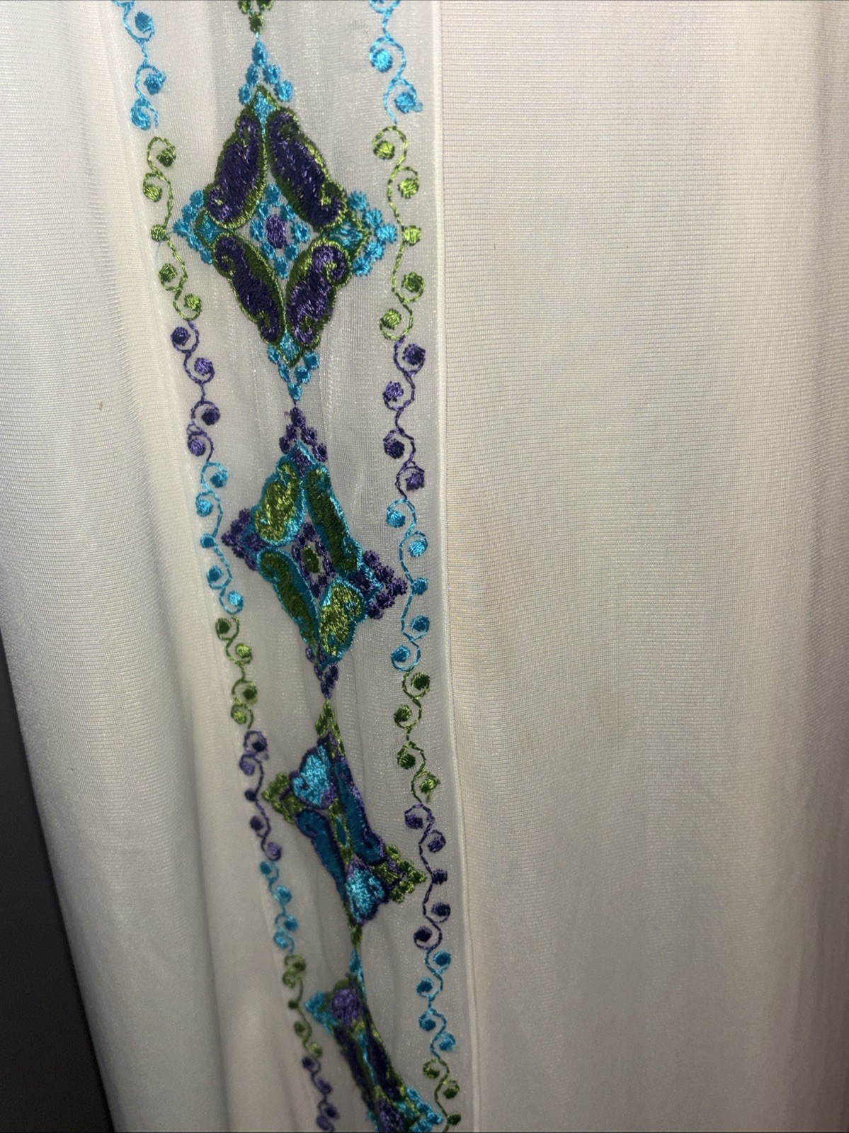 60’s GOSSARD Loungewear ARTEMIS Ivory Embroidered Robe & Nightgown Small