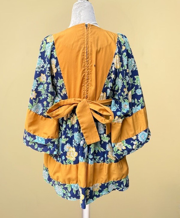 Vintage 1960s Tunic Top Floral Smock Shirt Babydoll Kimono Sleeve Flare 32”