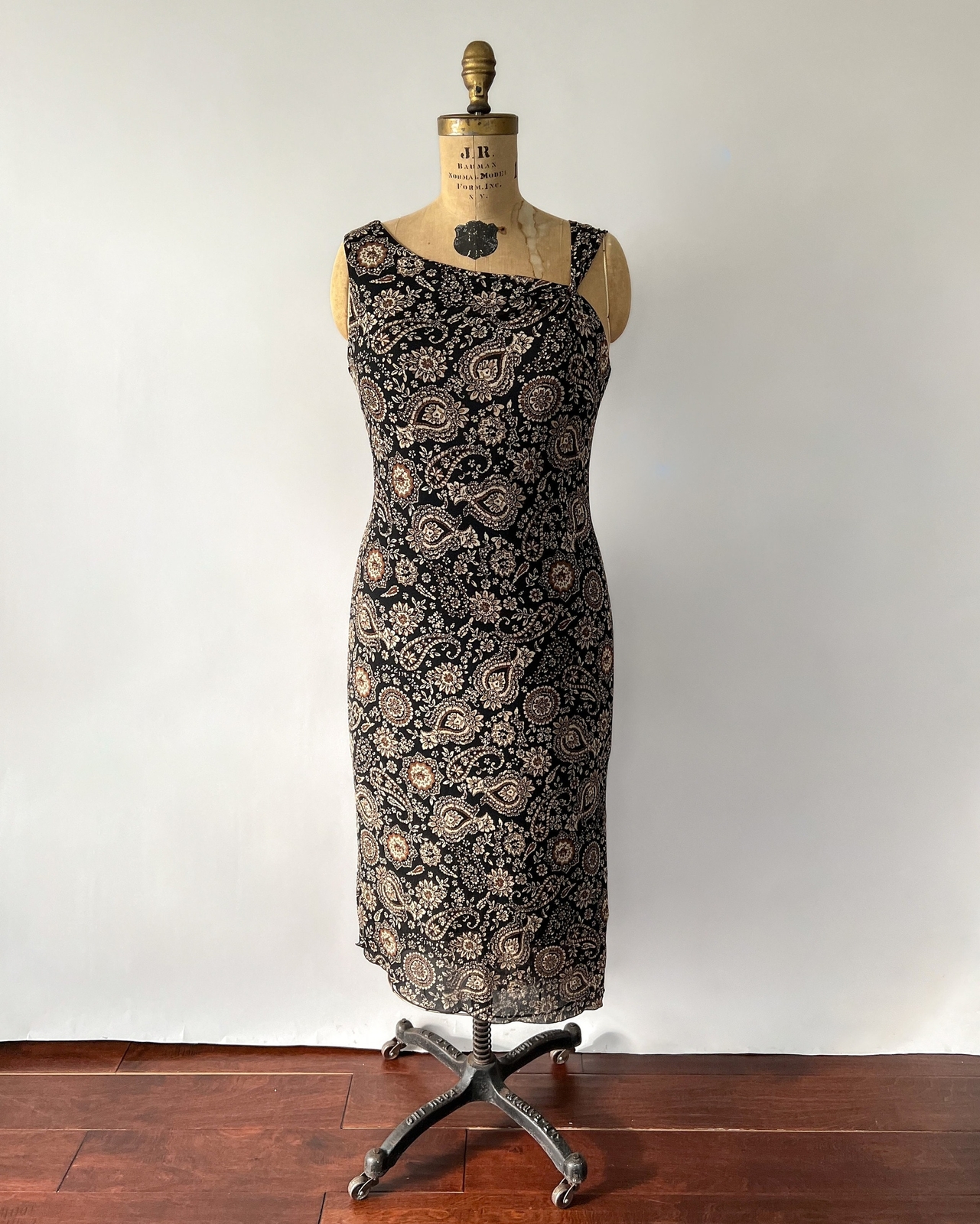 1990s Vintage Black Tan Paisley Print Mesh Sleeveless Keyhole Neck Slip Dress M