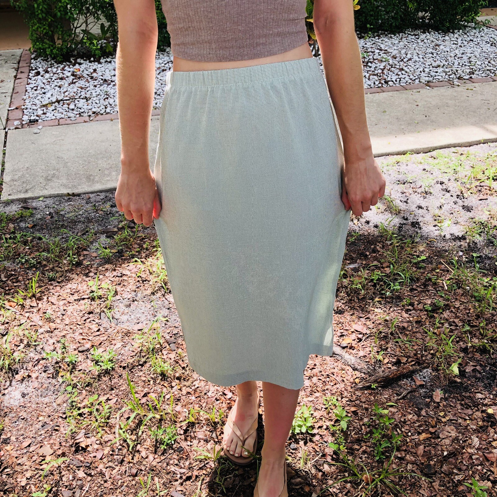 Vintage Women’s Sage Green Long Skirt Long Medium Iryza Brand Plaid 28”