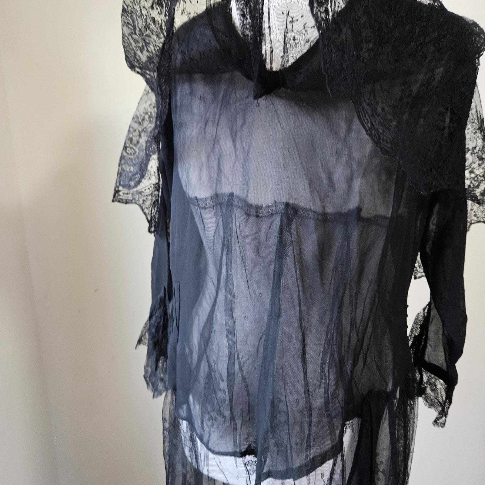 Vtg/Antique 1920s Black Mourning Silk Chiffon Lace Sheer Dress Capelet Medium