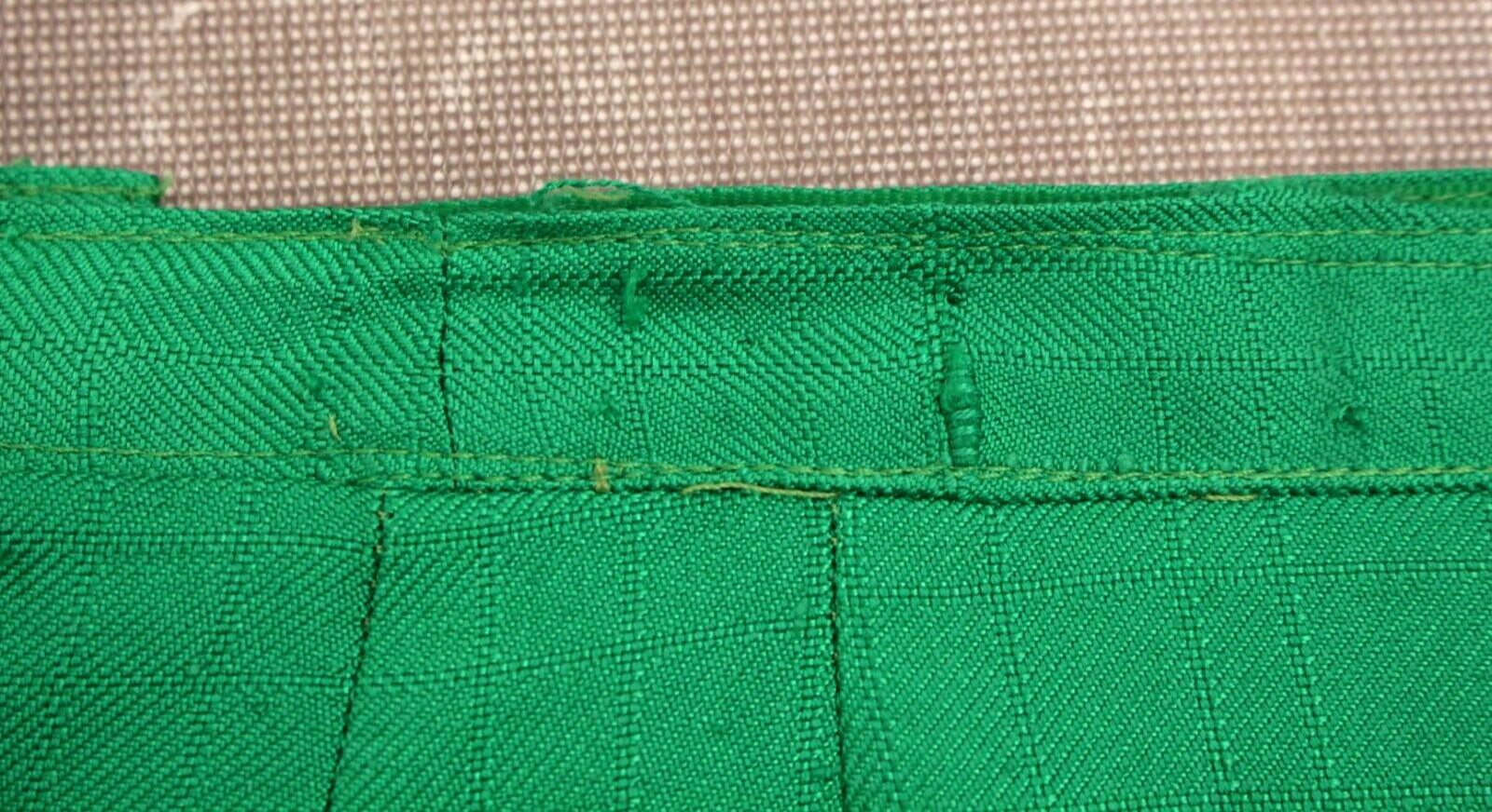VTG Women’s 60s 2 Pc Kelly Green Dress Suit Set W/ Lion Head Buttons M/L 1960s