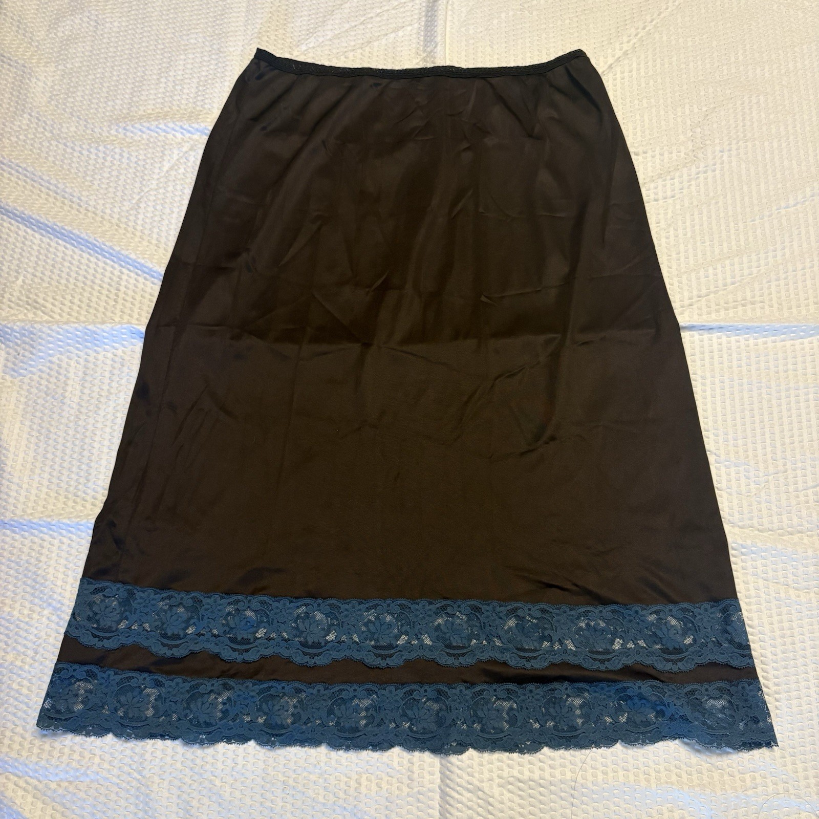 Vintage Half Slip Black W Midnight Blue Lace Trim Fashioned By Elise Wilson S/M