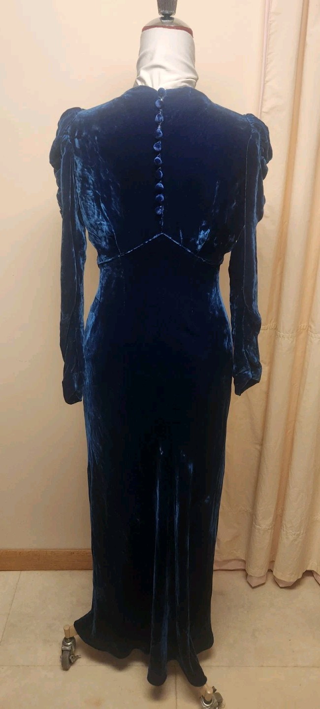 True Very Vintage Blue Velvet Bias Cut Gown*Gown In Gd Condition*Covered Buttons