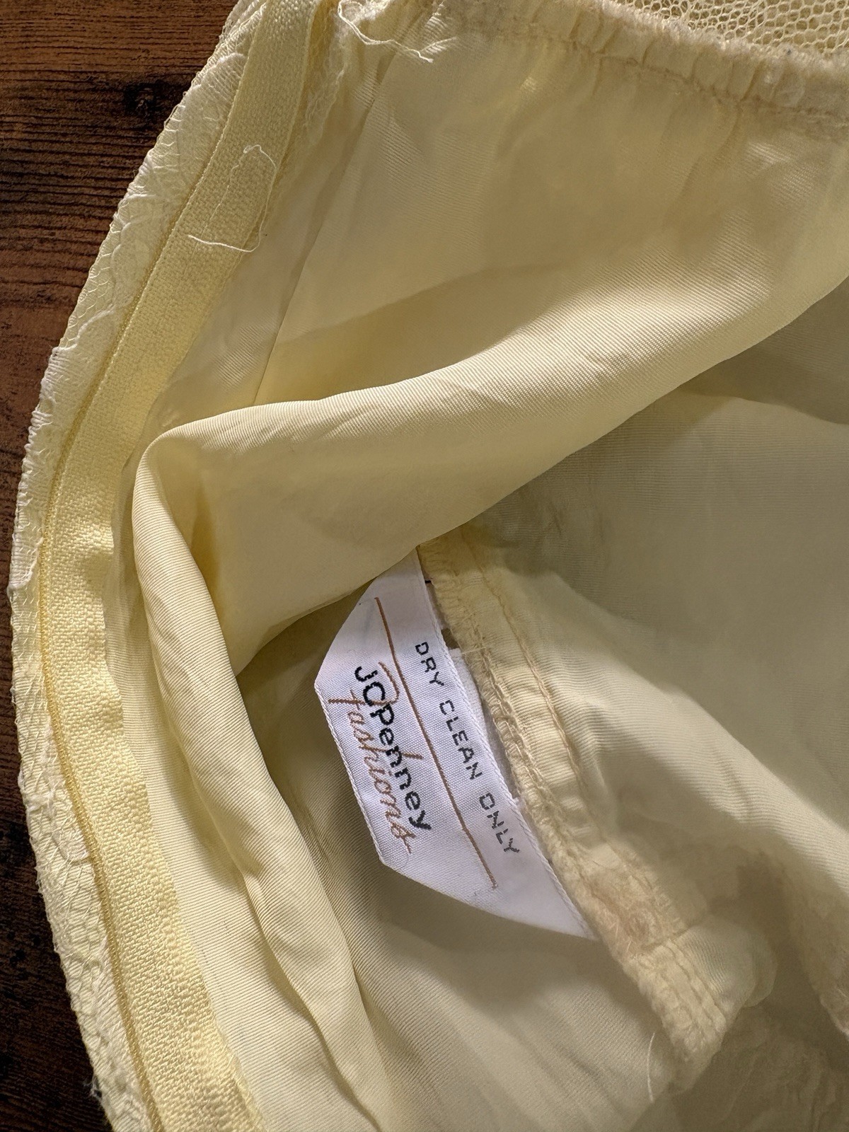 Vintage J.C. Penney Yellow 70s Edwardian Party Prom Dress Gown Sz 7/8 Beautiful!