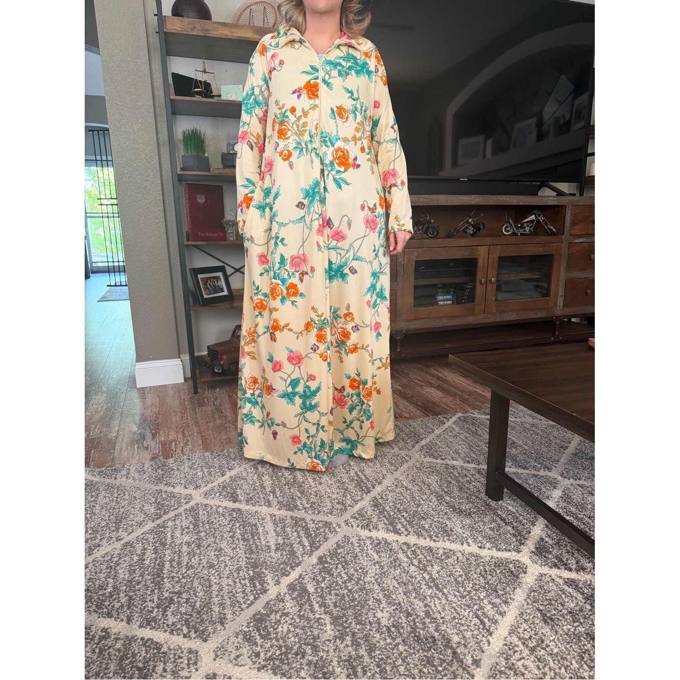 Vintage Elaine Sklar Cream Floral Maxi Half Zip House Coat