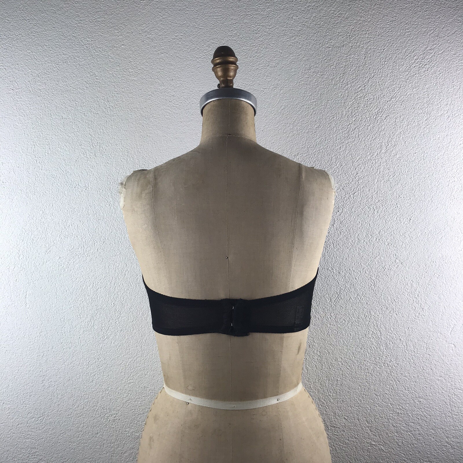 Vintage l 50s 32 RARE Flexees Peekaboo Peaked Mesh Burlesque Pinup Bullet Bra