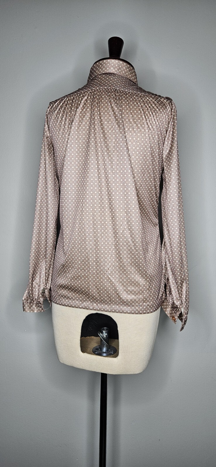 Vintage 1970s Higbee Co. Brown Polka Dotted Blouse In Red And Blue Size Large
