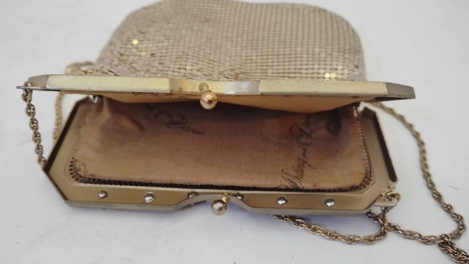 1970’s Women’s O/S Disco Gold Chainmail Metal Mesh Halter Top Belt & Purse 3 PCS