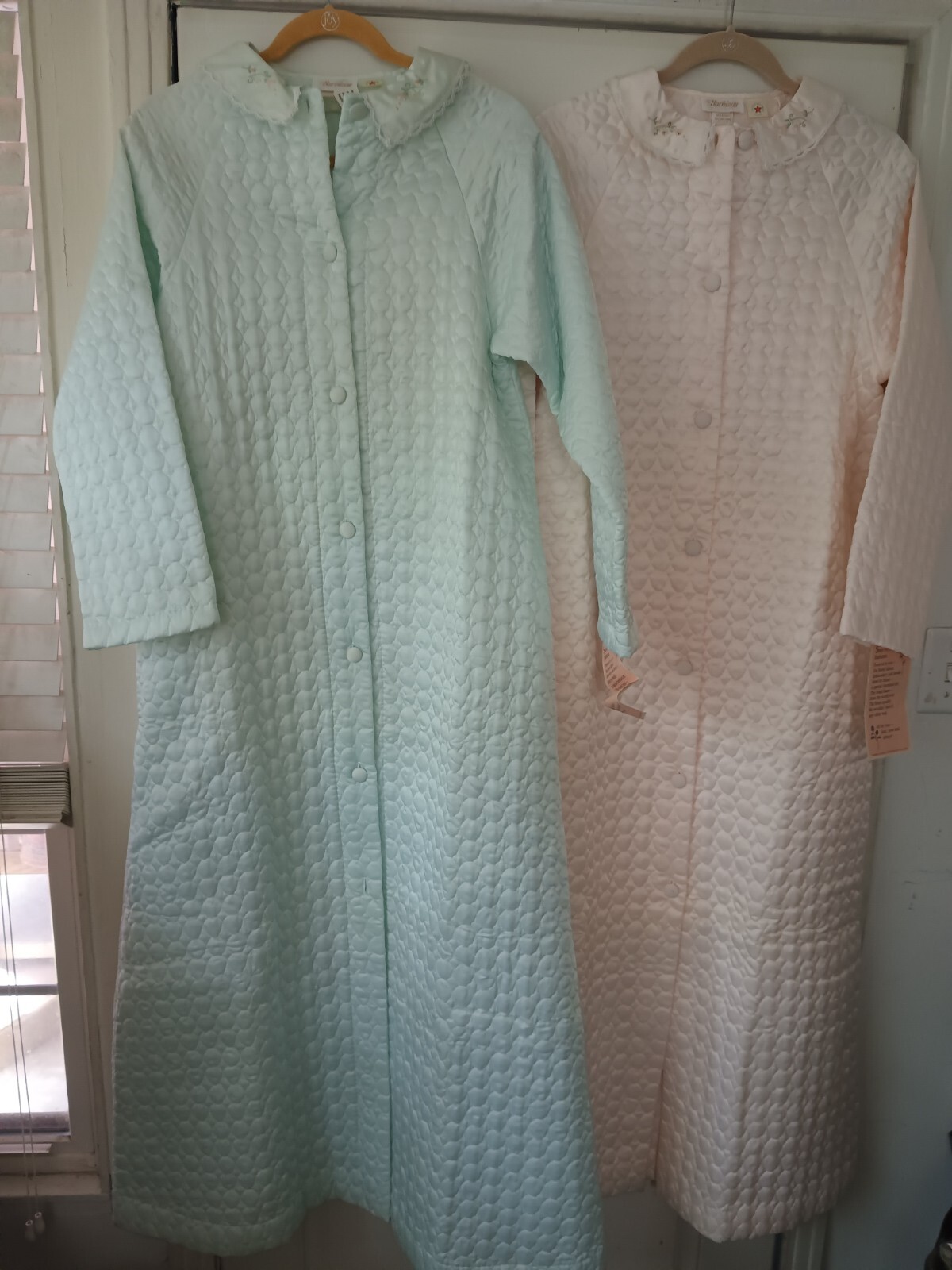 Vtg Barbizon Quilted Nylon Satin Button Front Long Robe-S-Mint Green-NOS W/Tags