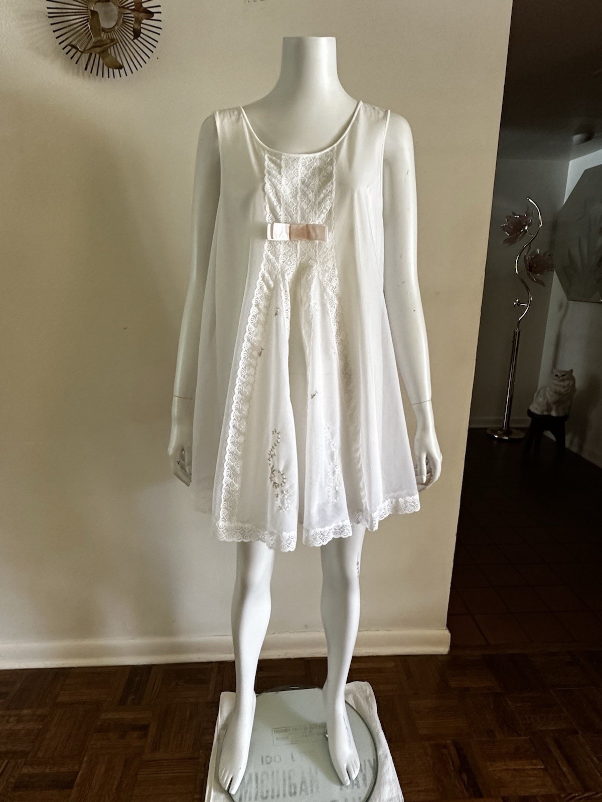 1960s Shadowline Nylon Peignoir Set M Babydoll Robe Lace Floral Sheer Boudoir