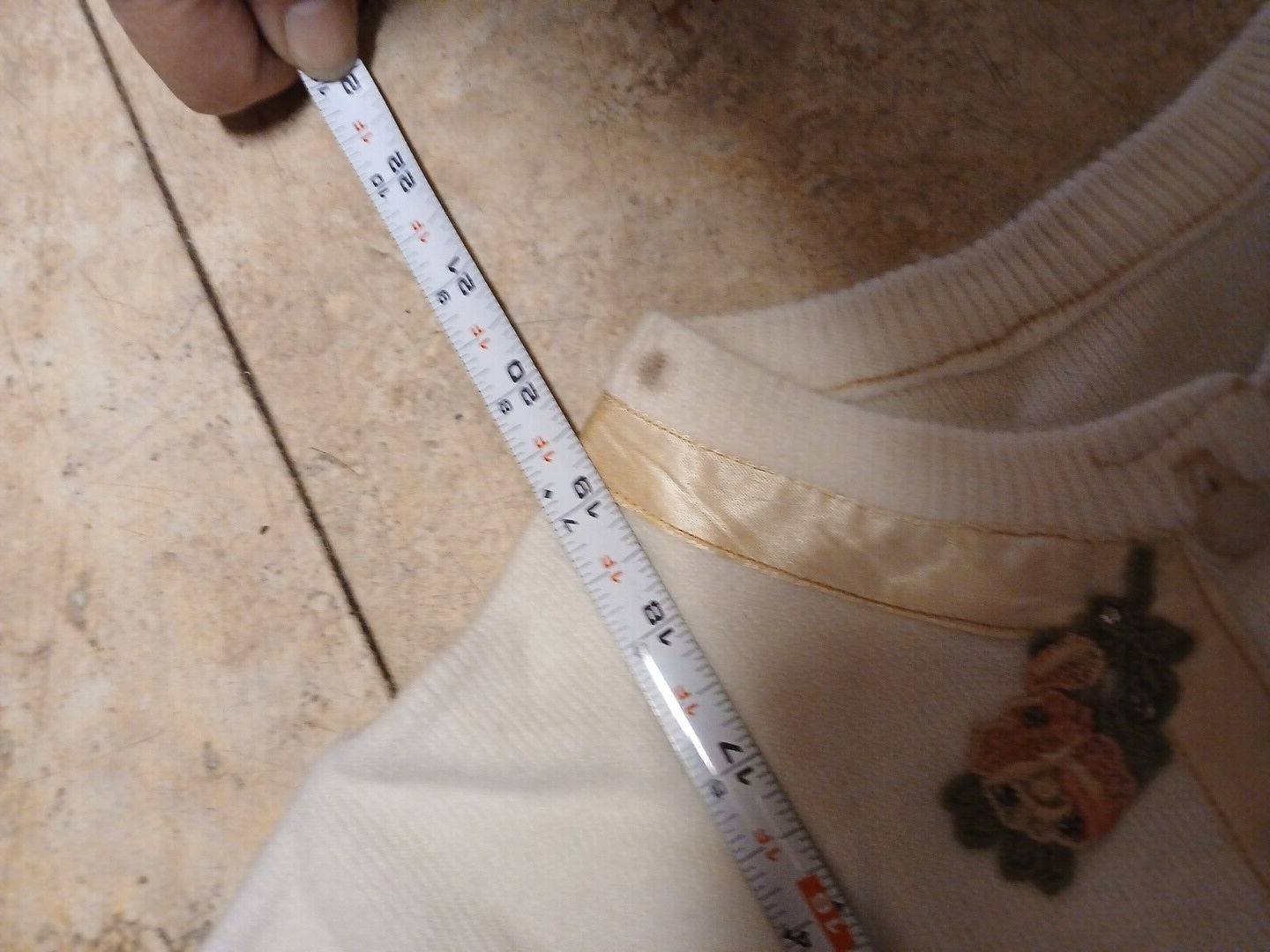 Vtg 50s Angora Ivory Wool Floral Sweater satin floral appliques Lovely!