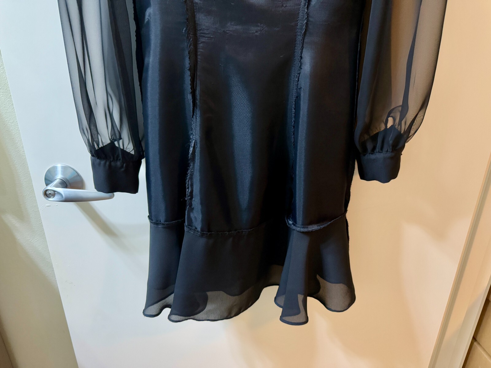 Hampton Nites sz 8 Women’s Sheer Sleeved Ruffled Hem Black Dress #291