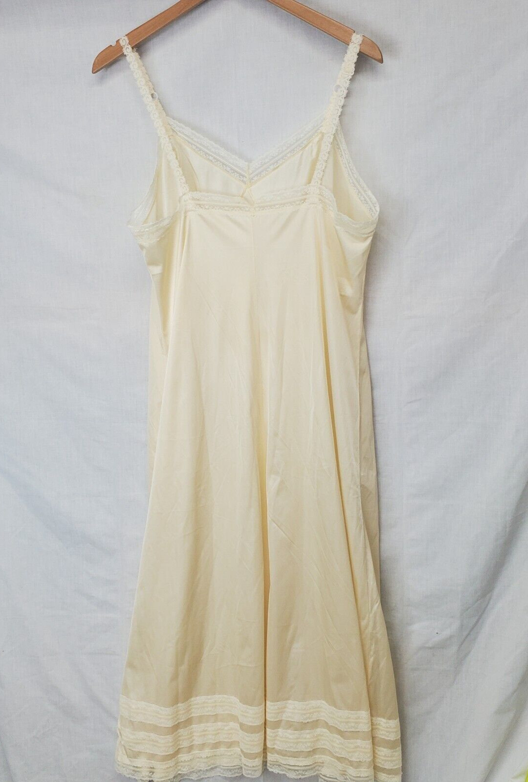 Vtg Jenelle of California Slip Dress Long Size 42 Nylon Sleeveless Lacy Cream