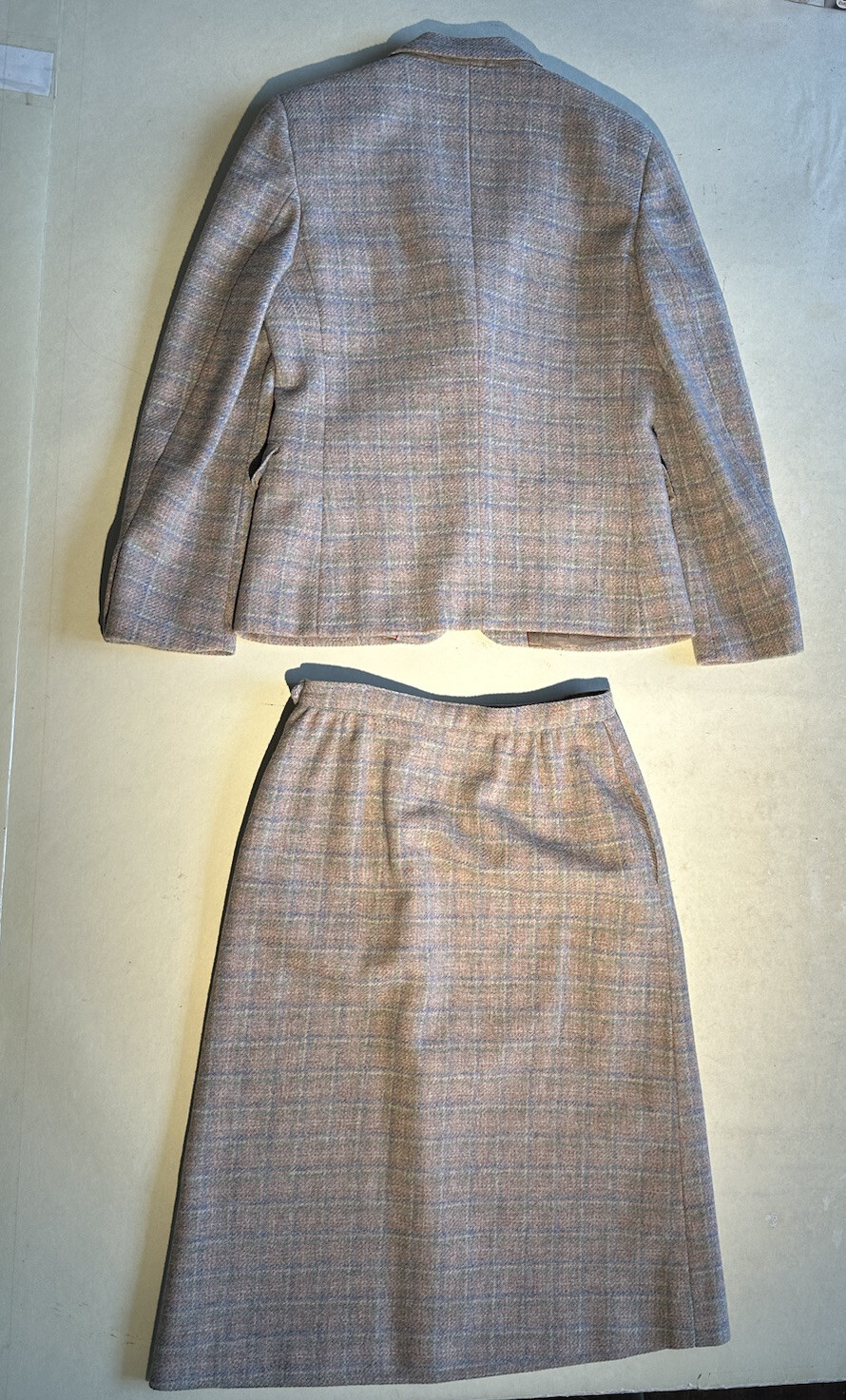 Vintage Ms.Sero Womens Pale Beige/Pink/Blue Wool Plaid Skirt Suit Sz 8 used