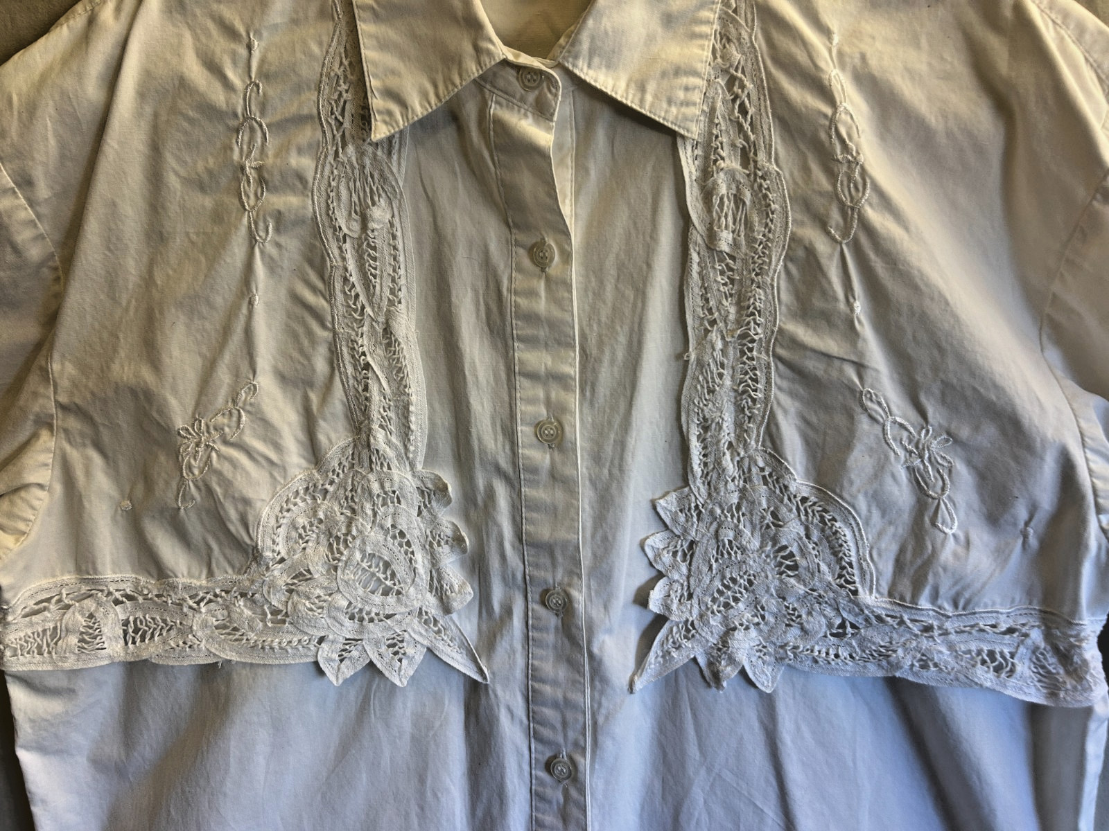 Vintage 90s Miller Stockman for Western Living Women’s White caped shirt Size L