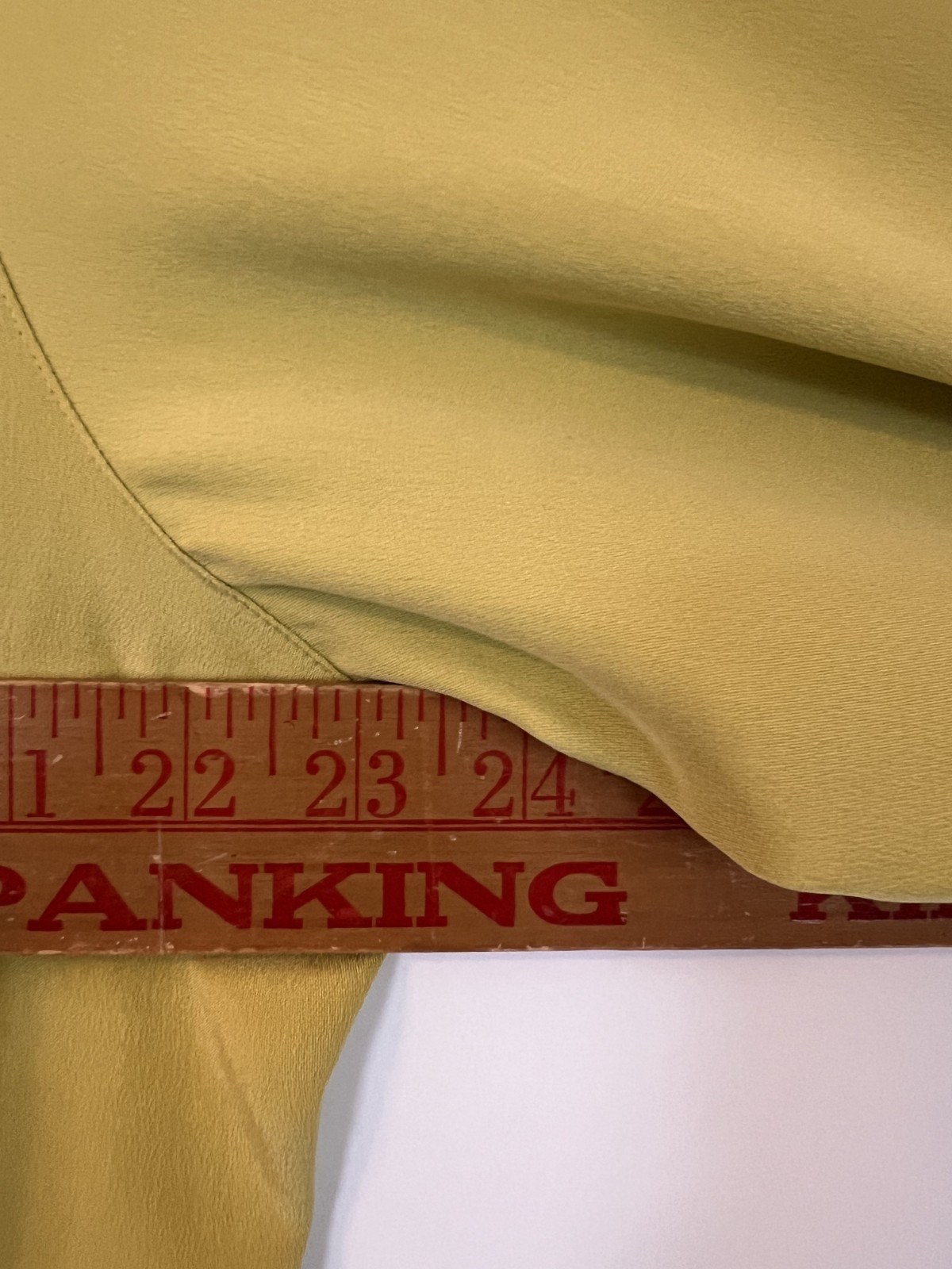 Vintage 90’s CHICO’S DESIGN Size 3 L Chartruese Green Shirt Blouse 100% Silk
