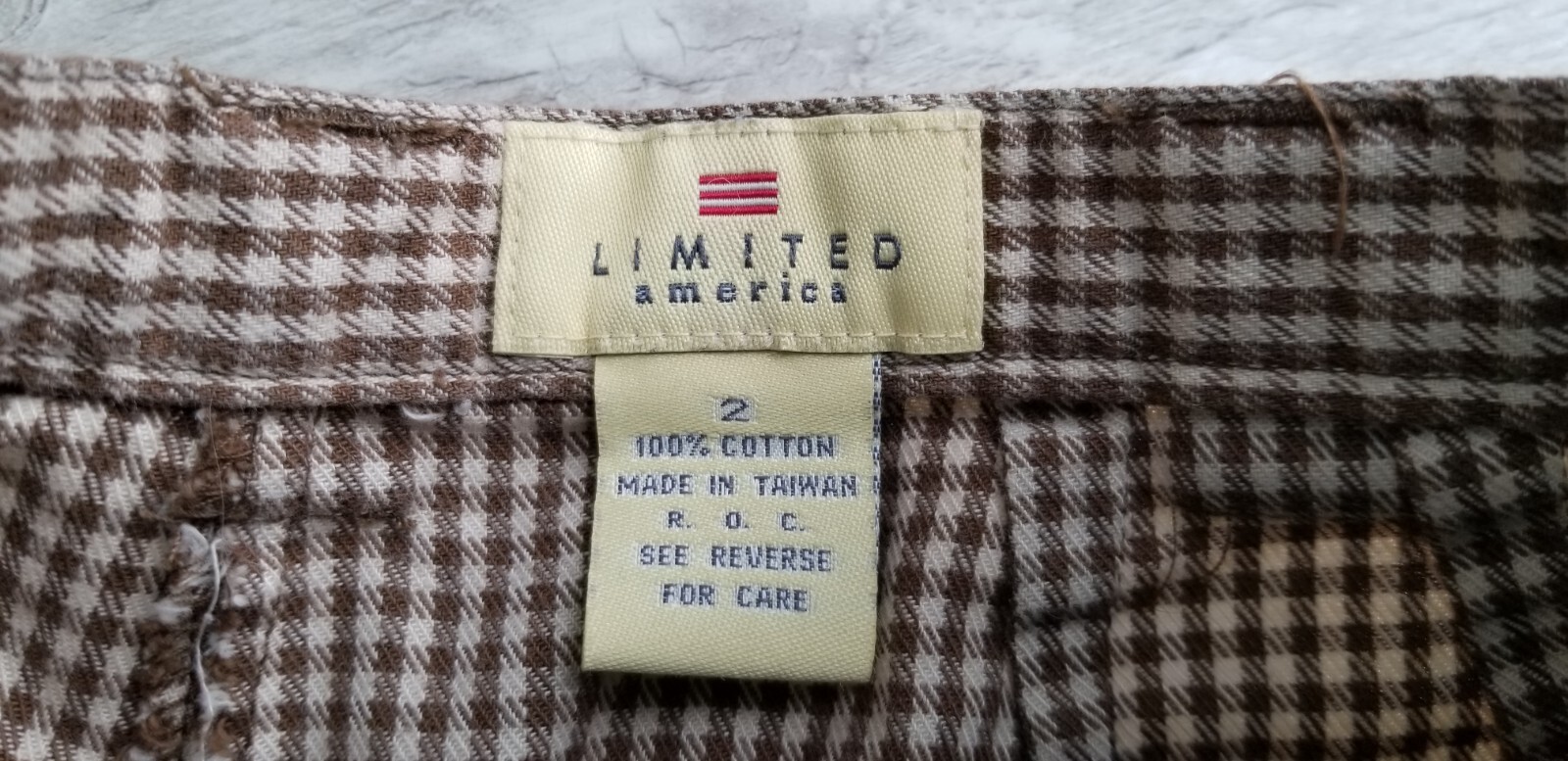 Vintage 90s Y2K LIMITED America Brown Houndstooth Shorts – Waist 25″ – EUC