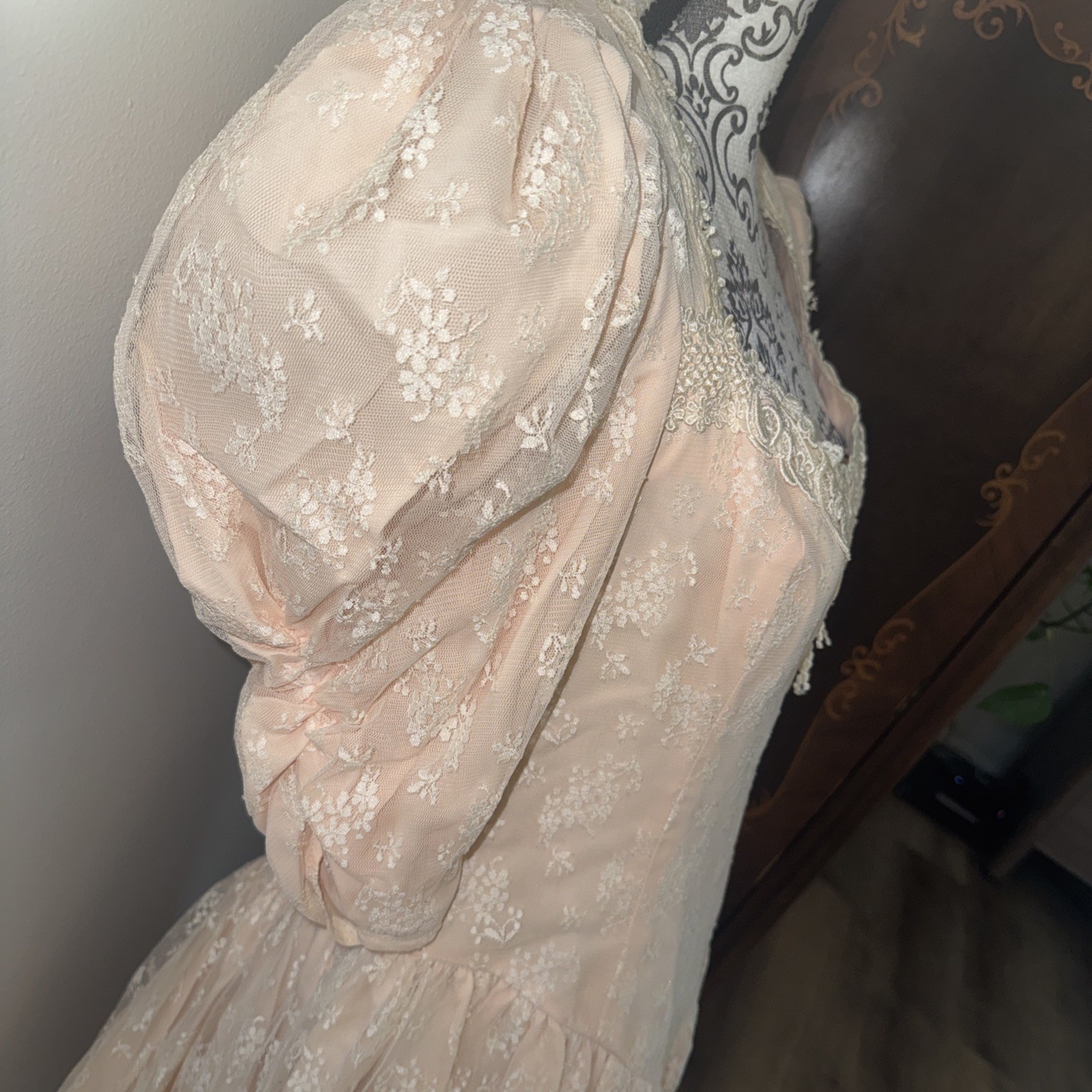 Vintage McCLINTOCK Peach Tea Dress Lace Floral Size 14 Cap Sleeve Open Back