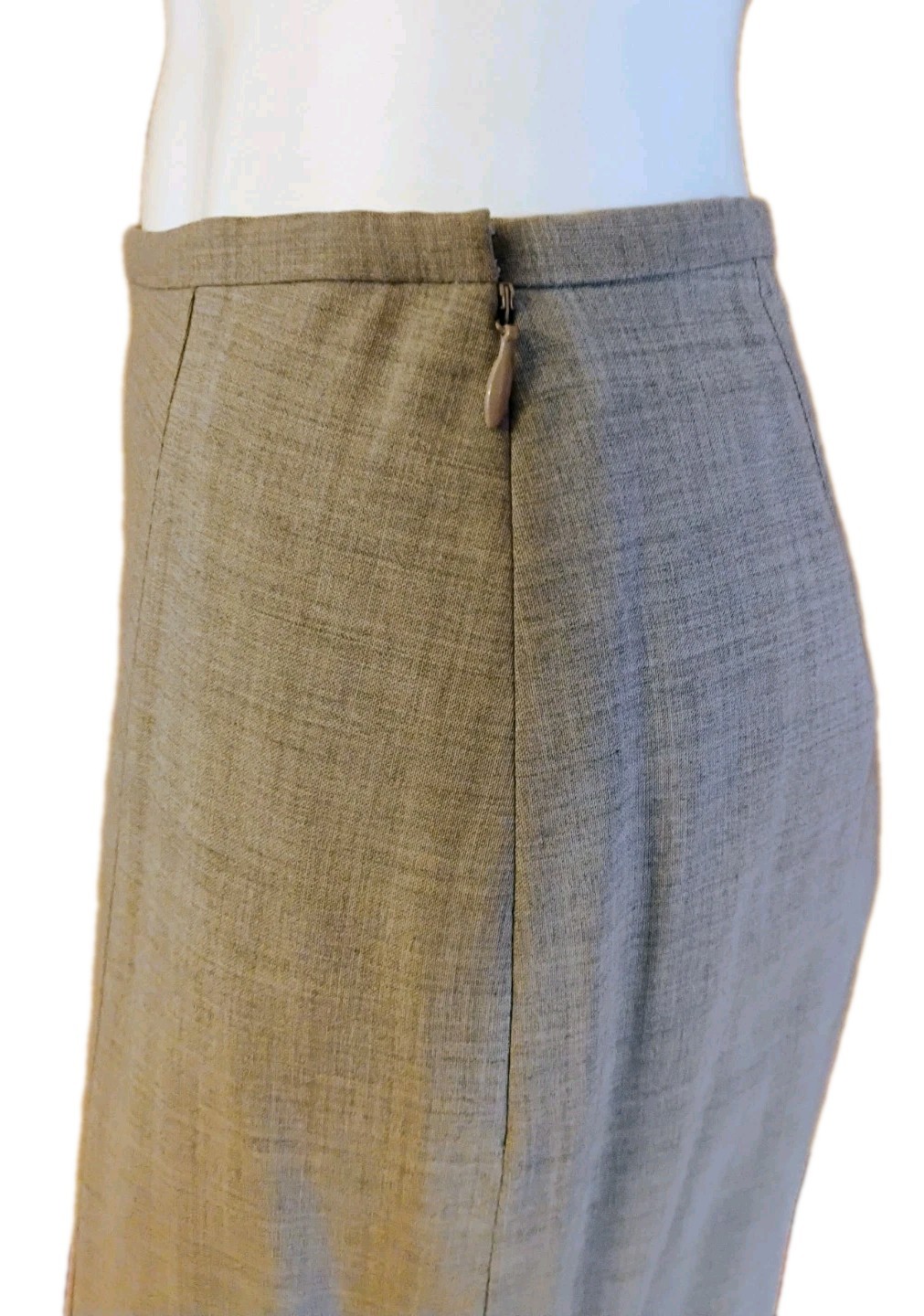 VTG 1990’s „Brooks Brothers” Slate Grey 100% Wool Skirt Suit 4-6