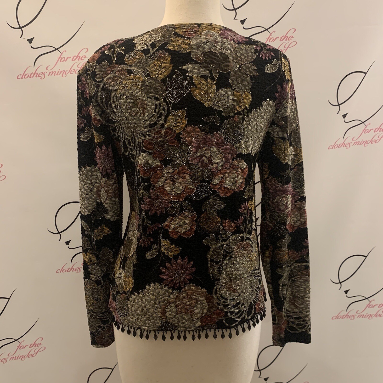 M S K. Size S. USA Embellished Beaded Metallic Stretch Long Sleeve Jacket. B50.