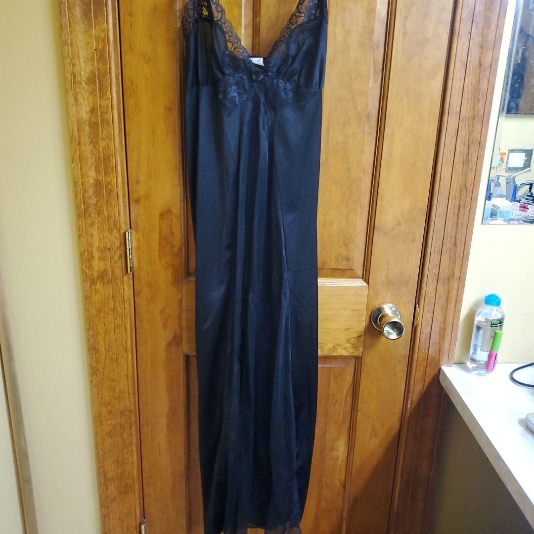 Fredericks of Hollywood Med Nightgown Womens Black Lace Vintage 80s Slip Dress
