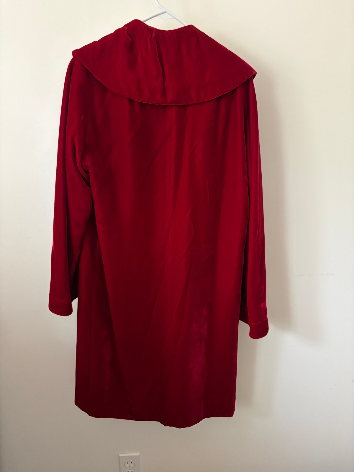 Red Velvet Vintage Opera Coat – Fully Lined