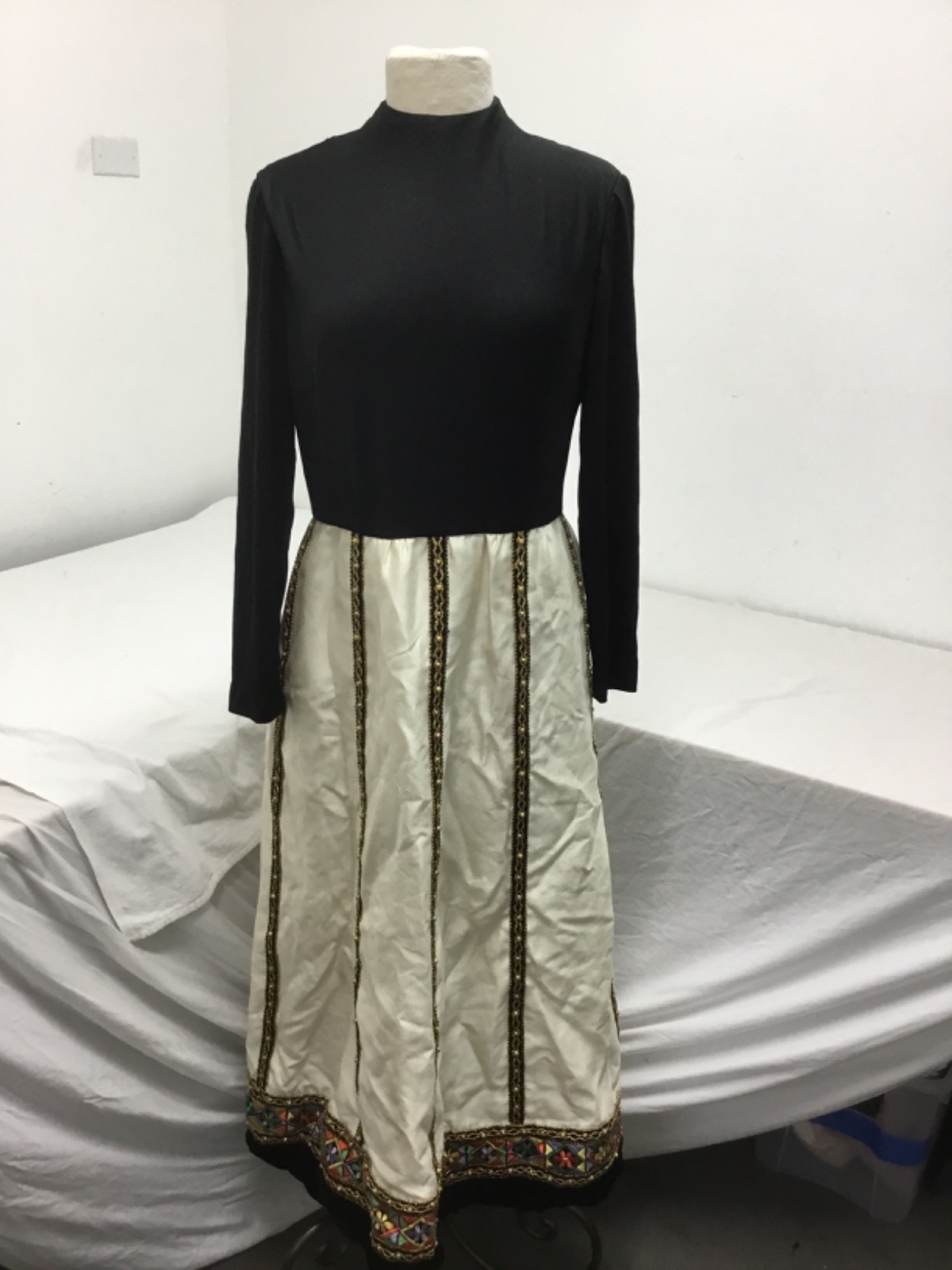 Vintage, Kent Originals Ltd Maxi Dress, Black Bodice, Beige Skirt, Sz 14,(SR740)