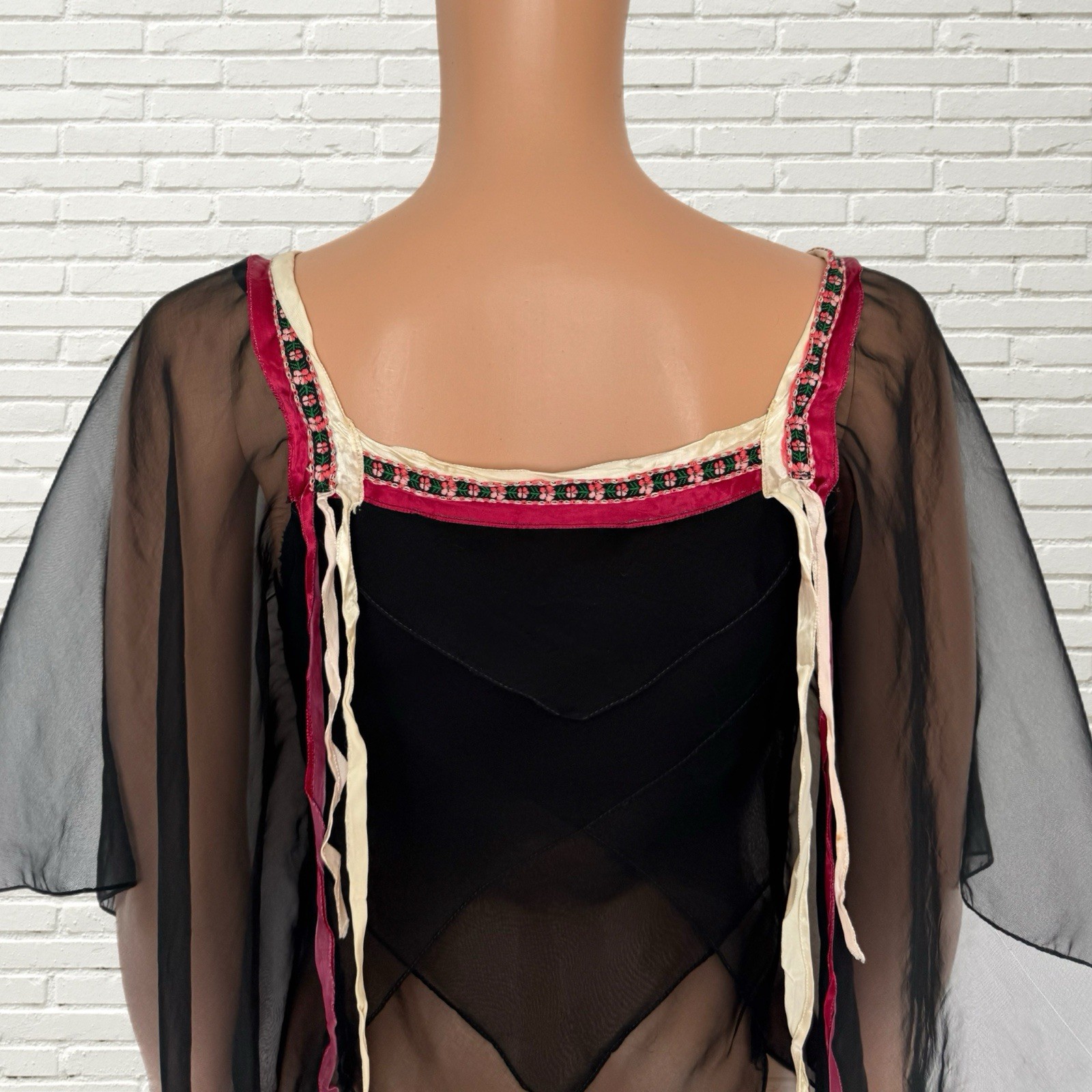 Vintage 70s Black Bell Sleeve Mesh Blouse – Fairy Grunge Xs