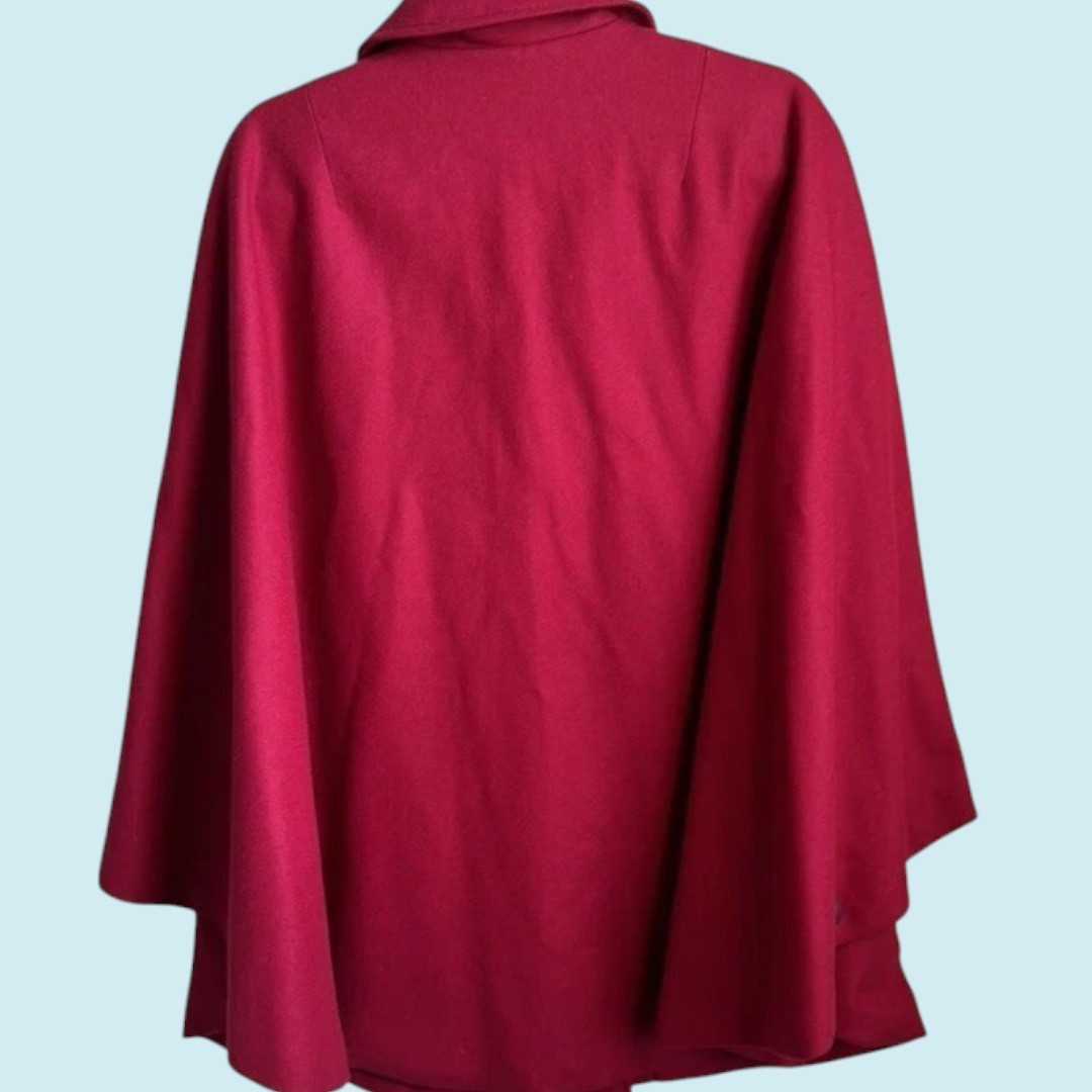 C.C. Filson & Eddie Bauer Vintage Cape Women’s Medium Red 100% Virgin Wool Coat