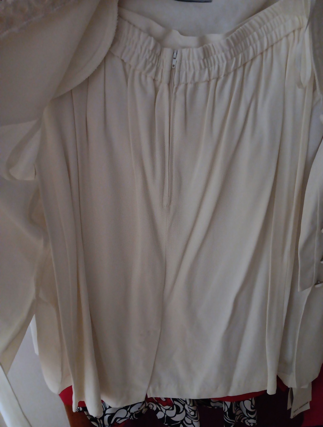 Vintage 80s Tina Barrie Size 16P 2PC Jacket & Skirt Cream Color Made in USA