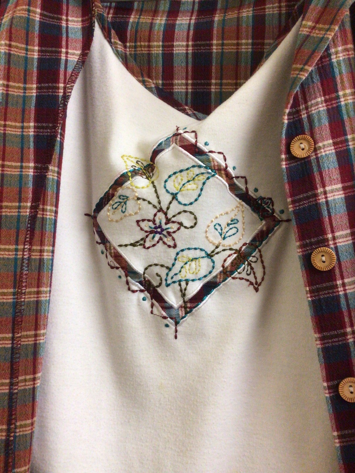 Napa Valley Women Med Blouse 2-in-1 Top Beige Plaid Red Green Embroidery Vintage