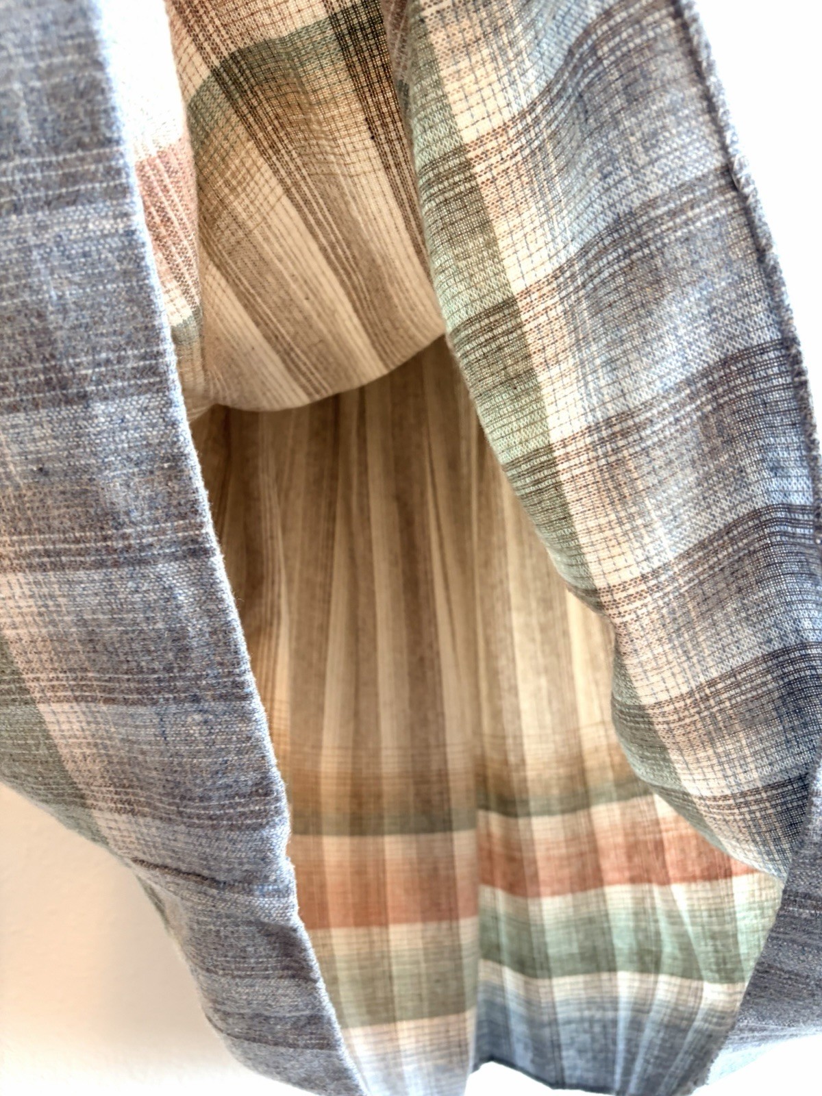 VTG 50s 60s Tartan PLAID WOOL SKIRT Pleats Striped Pastels MIDI W30 USA made