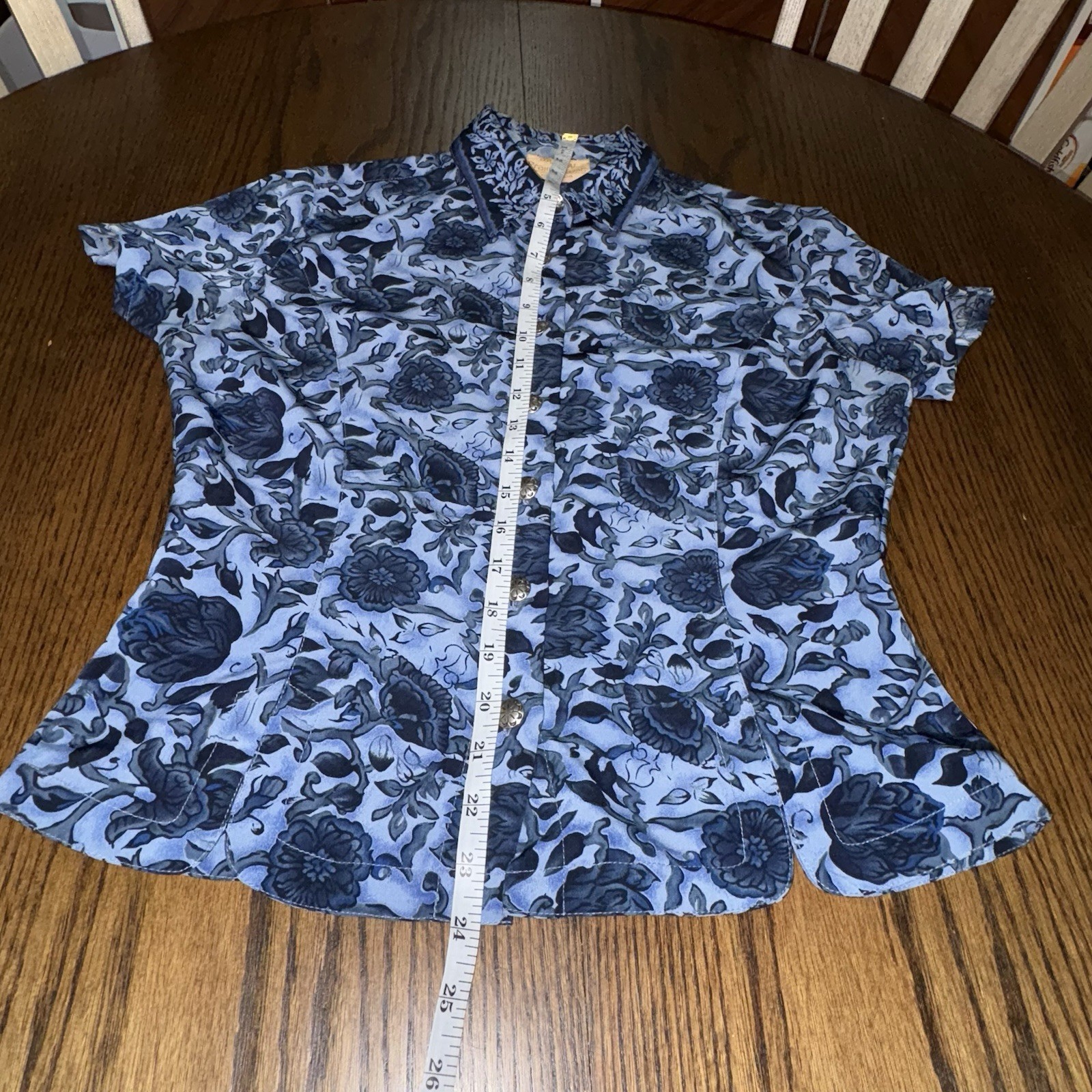 Vintage Wrangler Prairie Rose Womens Short Sleeve Button Up Shirt Rare Blue Rose