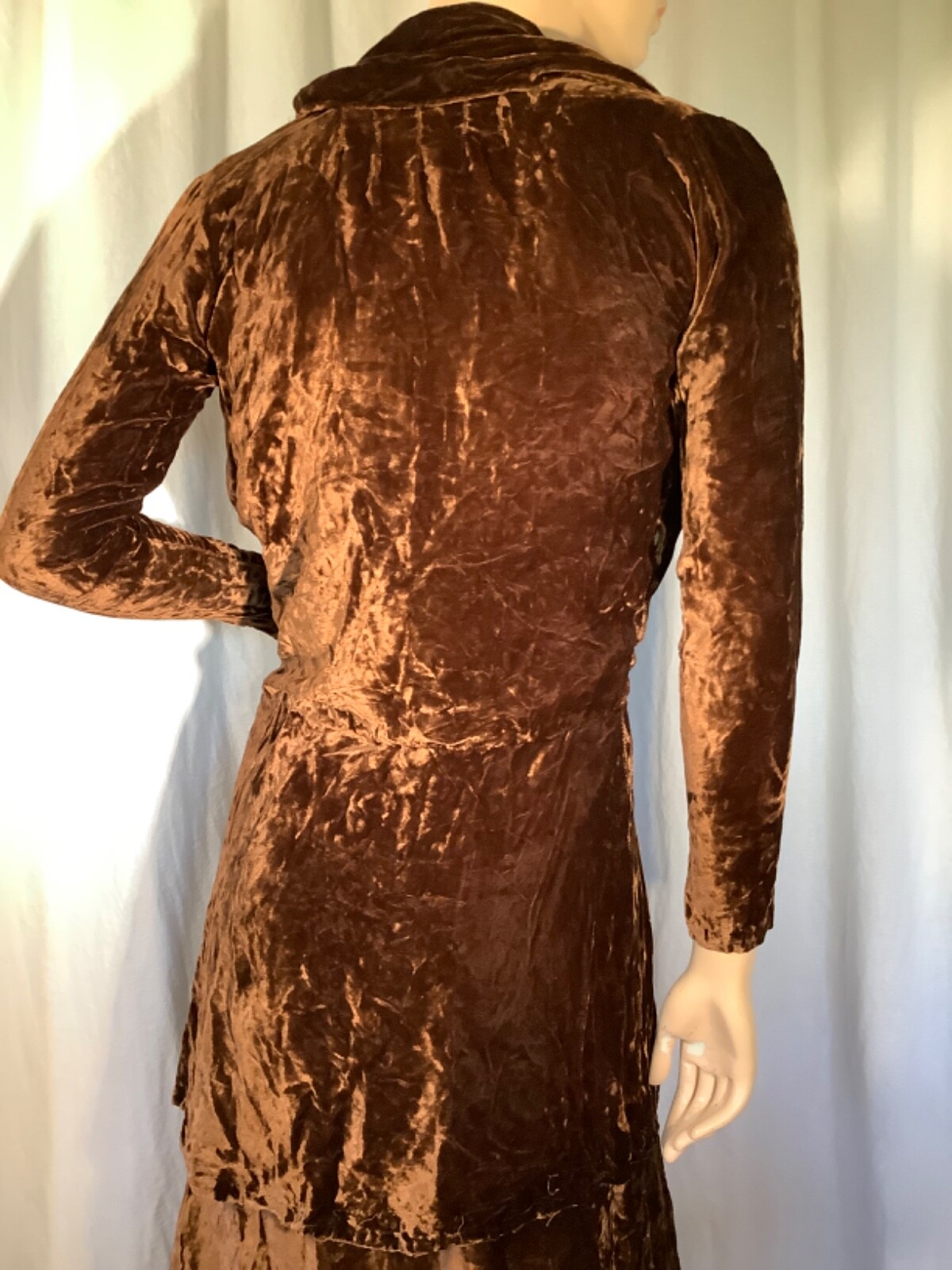 Art Deco vintage 30s draped 2 piece Dress peplum Top skirt Crushed velvet Brown