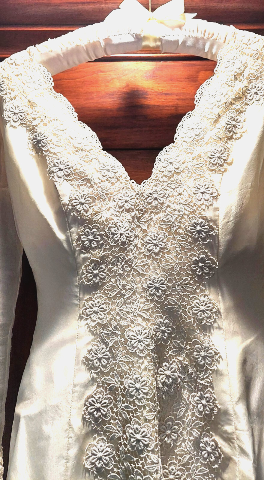Beautiful Vintage Custom Handmade-Made Wedding Dress with Train – size S