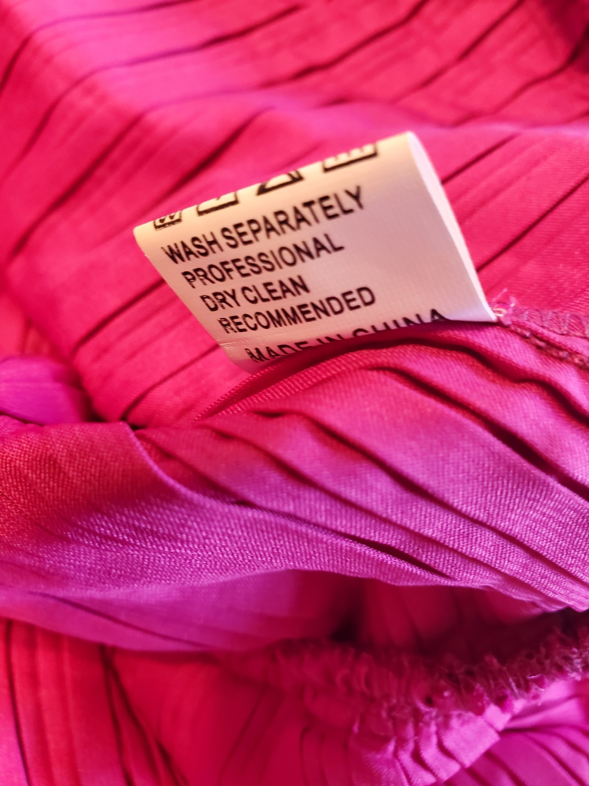 JJ’s Fairyland Rose Pink Pleated Blouse Shirt Ruffled Large V neck Women’s B2