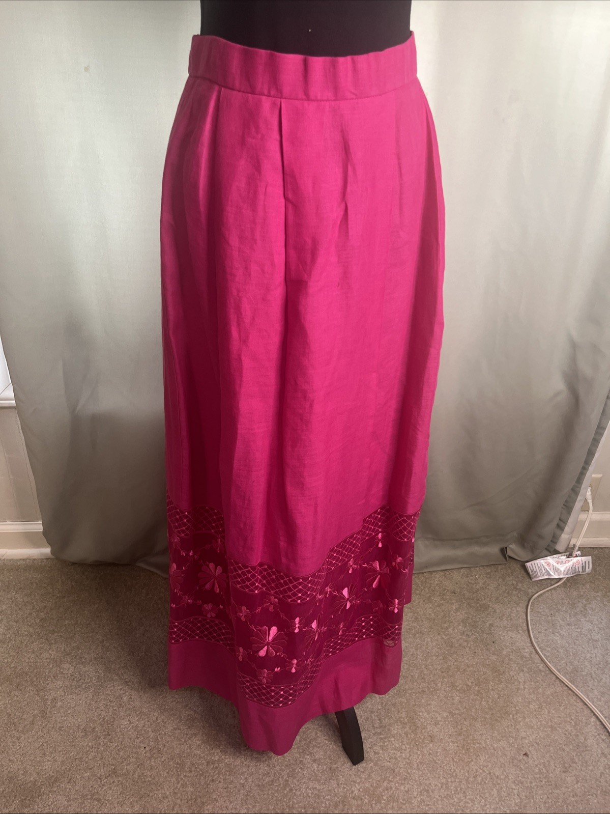 VINTAGE CLOAK of MANY COLORS 1980’S Irish LINEN MAXI SKIRT LACE Size 6