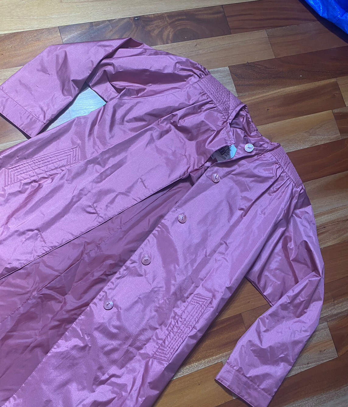 VINTAGE FLEET STREET PINK NYLON BUTTON LUXURY RAIN TRENCH COAT SZ 4